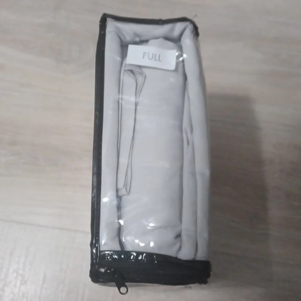 New Full Size 1000 Thread Count SIX Piece sheet set including FOUR pillowcases